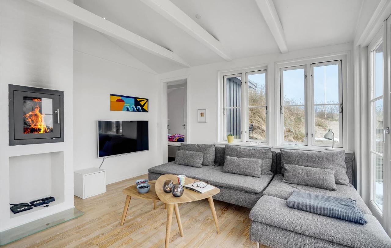 Nice Home In Ringkobing With Kitchen Søndervig エクステリア 写真